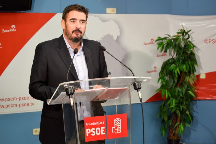 “A Román ya no le quieren ni en el PP”