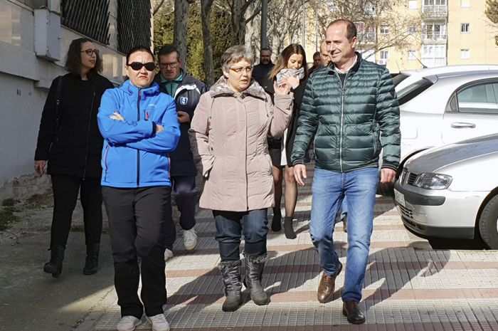 Alberto Rojo se compromete a eliminar “los tramos de carril bici peligrosos”