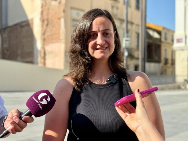 Guarinos permite que los conciertos de Ferias sean cada vez más caros, “favoreciendo a las empresas en detrimento de la ciudadanía”