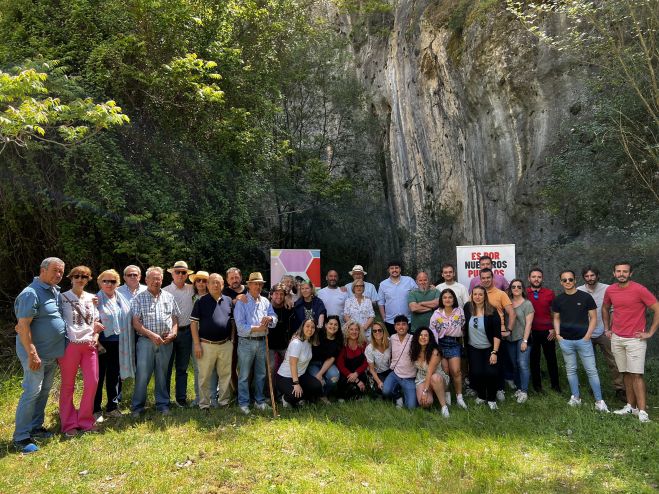 Juventudes Socialistas reúne a medio centenar de personas en El Recuenco para analizar y difundir los valores de la Ley de Despoblación