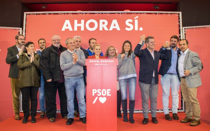 Page: &quot;Con el agua que sale del Tajo al Segura cada 2 años, llenamos entero el Mar Menor. Eso también se juega la próxima legislatura&quot;