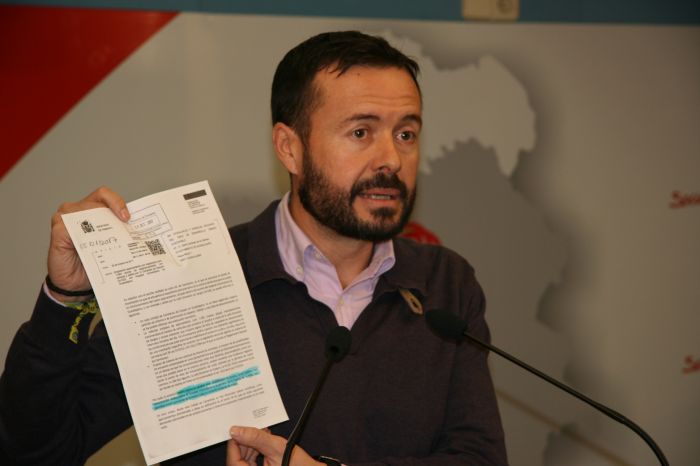 El Ministerio de Fomento insta directamente a Román a encargarse del segundo acceso al hospital