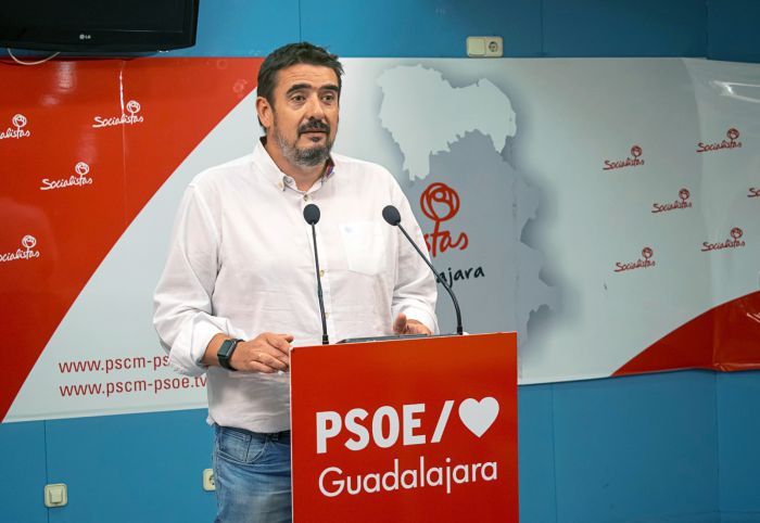 “El Día de Castilla-La Mancha será un acto de homenaje a quienes ya no están, a sus familias y todos los que han trabajado para frenar la pandemia”