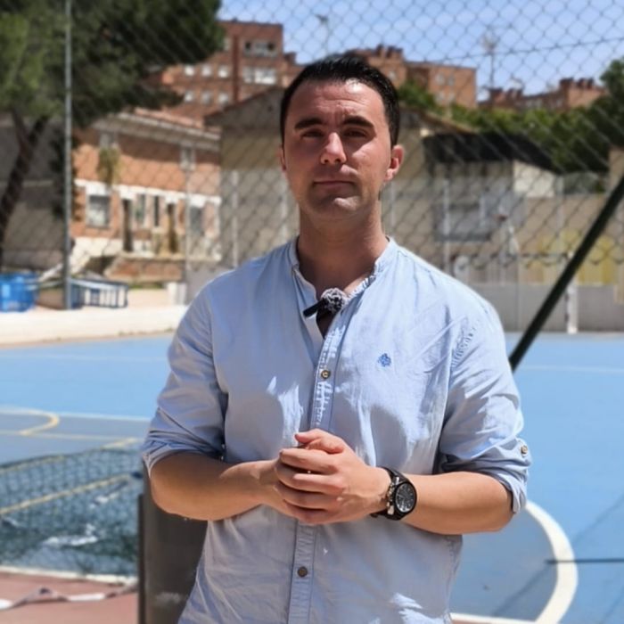 El PSOE denuncia que el abandono de las pistas deportivas por parte de Guarinos conlleva graves consecuencias como el suceso del joven herido en el Nuevo Alamín