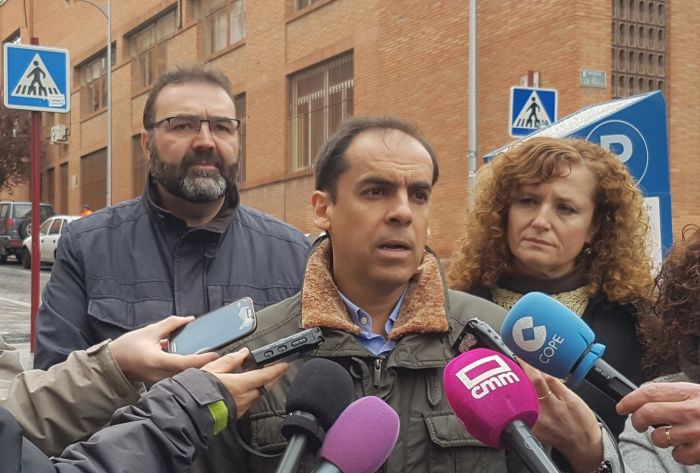 Román, reprobado por el Pleno al vulnerar el derecho de acceso a la información a la oposición