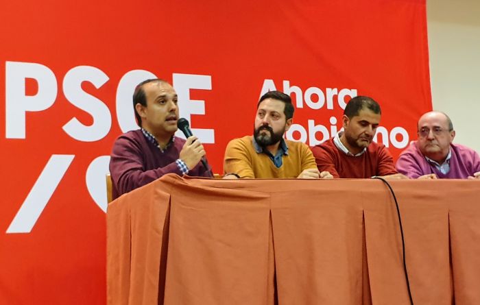“Es mejor dedicar 30 minutos a votar, aunque sea enfadado, que pasar cuatro años manifestándonos contra los recortes de la derecha y la ultraderecha”